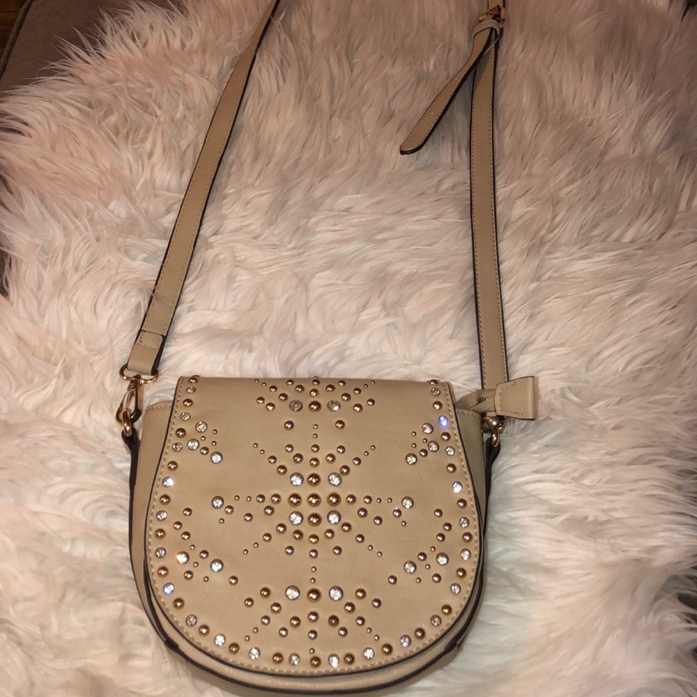 Like New Bling Tan and Sparkle Small Crossbody